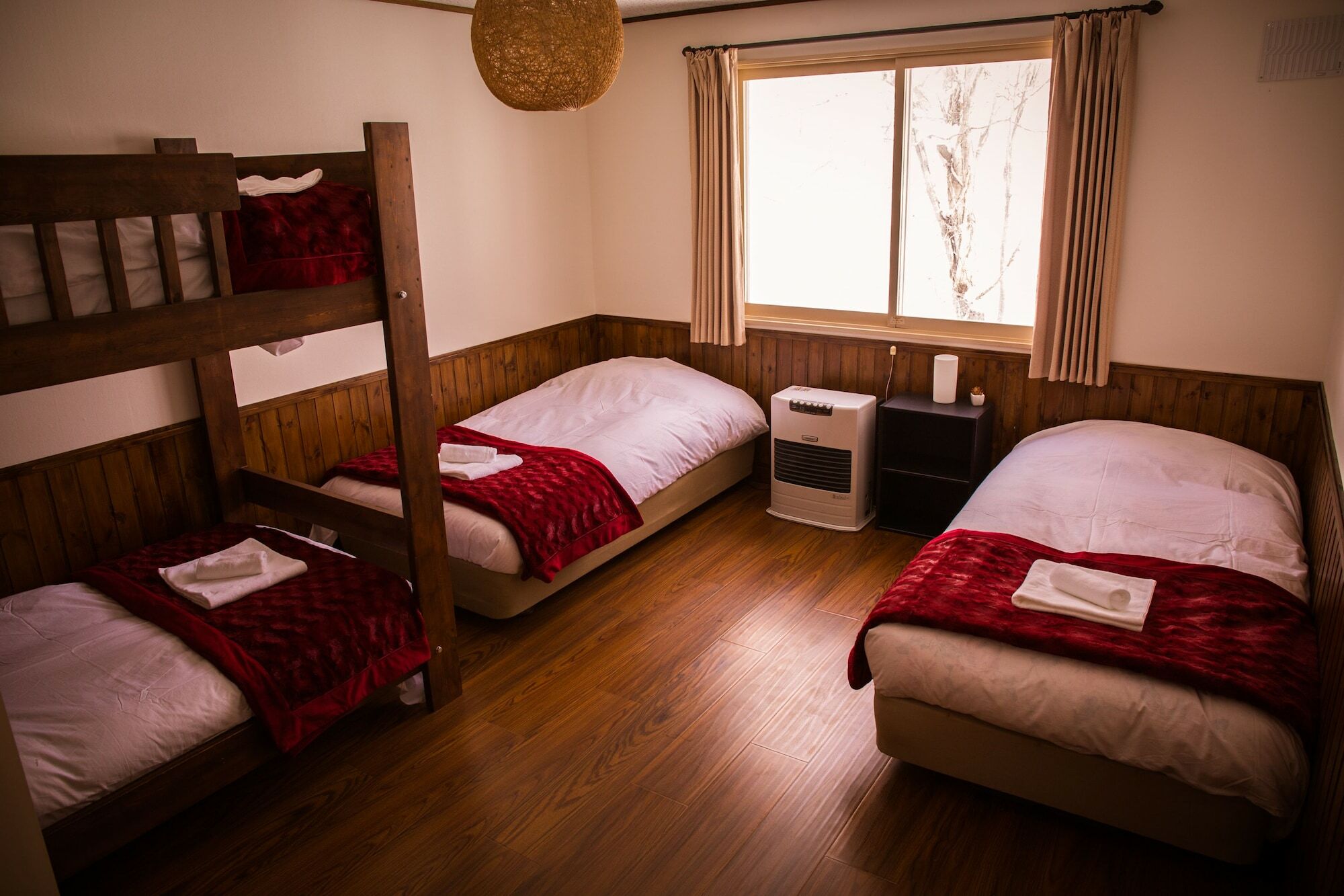 Annupuri Oasis Lodge Нисеко Екстериор снимка